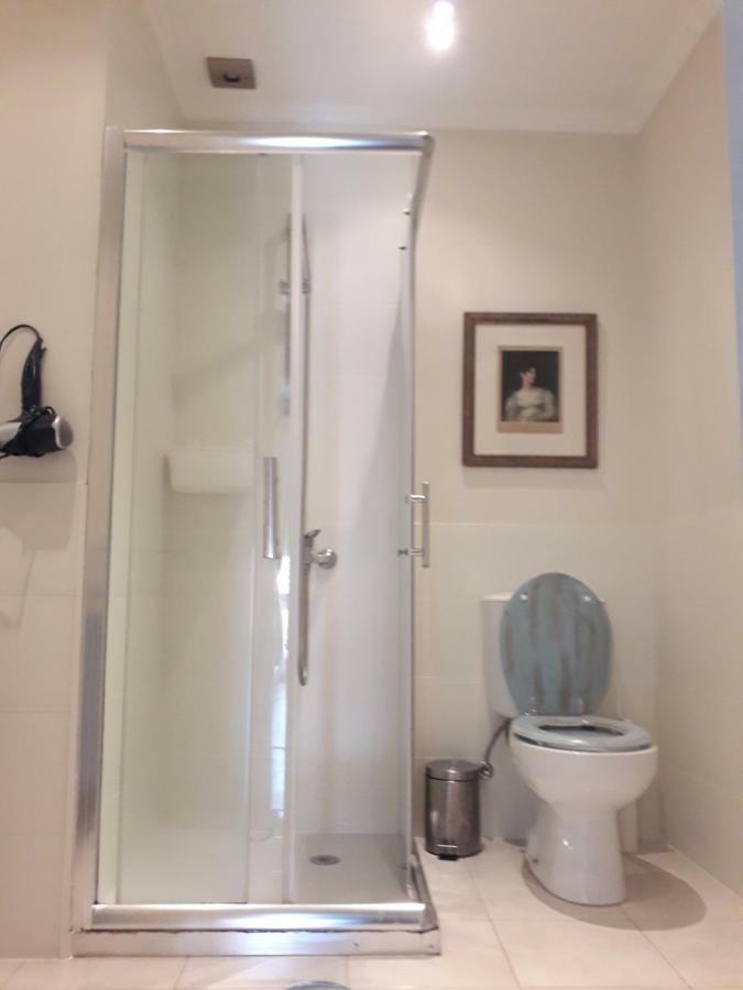 Peaceful Top Floor Apt W Balconies - Cambridge Right - Ac Funchal  Extérieur photo